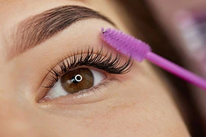 EYELASHES EXTENSION